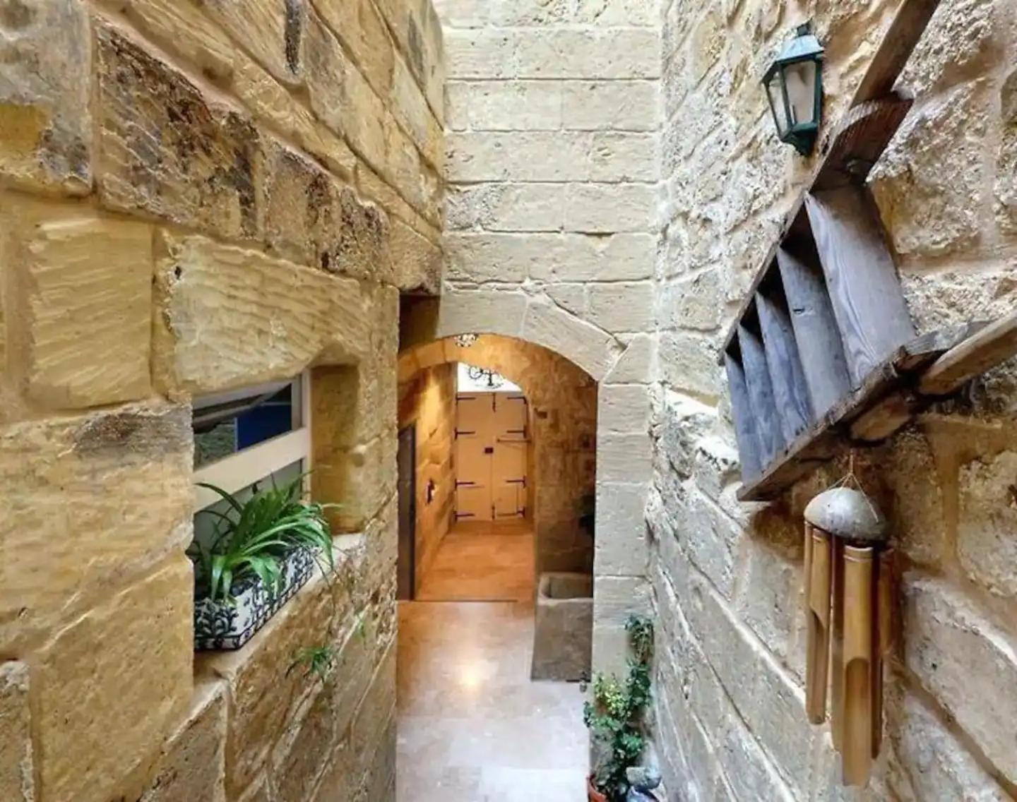 Historic Hideaways - 900 Year Old Converted Studios Victoria Eksteriør billede
