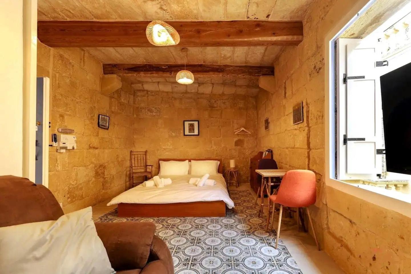 Historic Hideaways - 900 Year Old Converted Studios Victoria Eksteriør billede