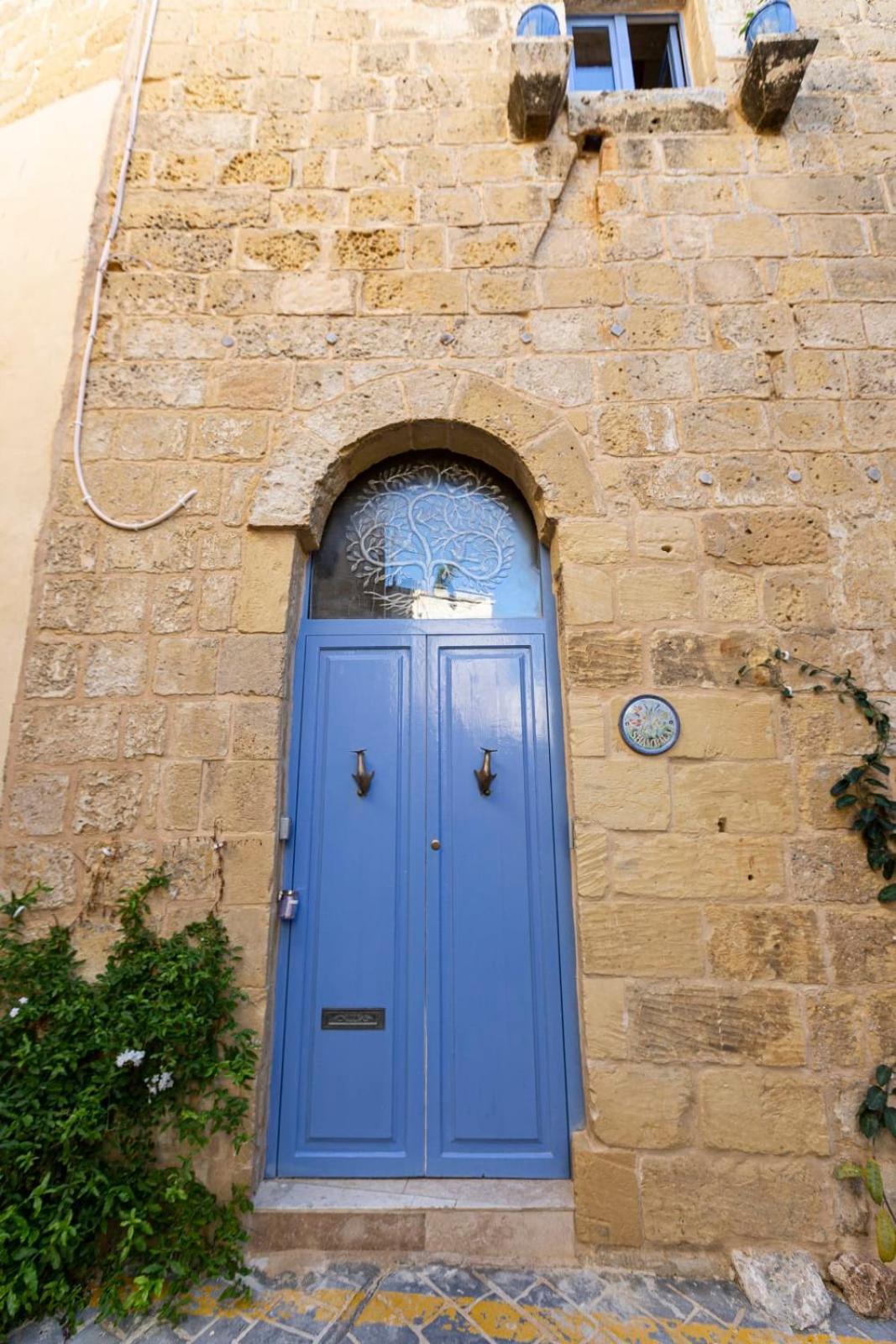 Historic Hideaways - 900 Year Old Converted Studios Victoria Eksteriør billede